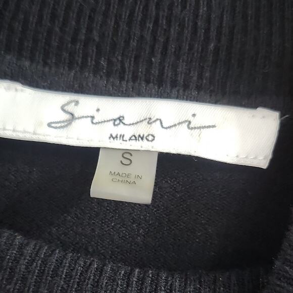 Sioni Black Sweater with Leather-Style Sleeves - Picture 2 of 10